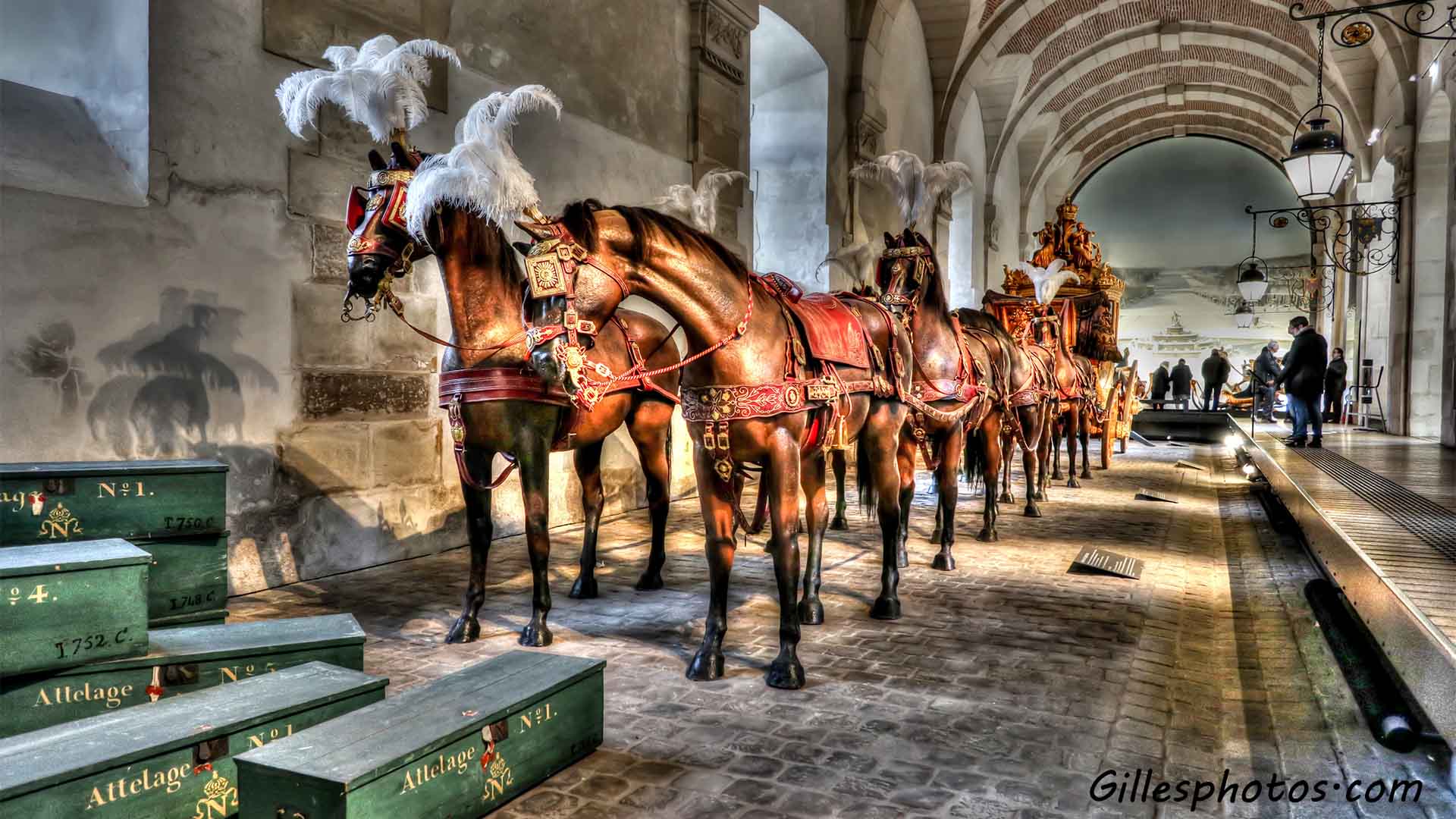 Avril 2019 : Carosse dans l' écurie royale du chateau de Versailles